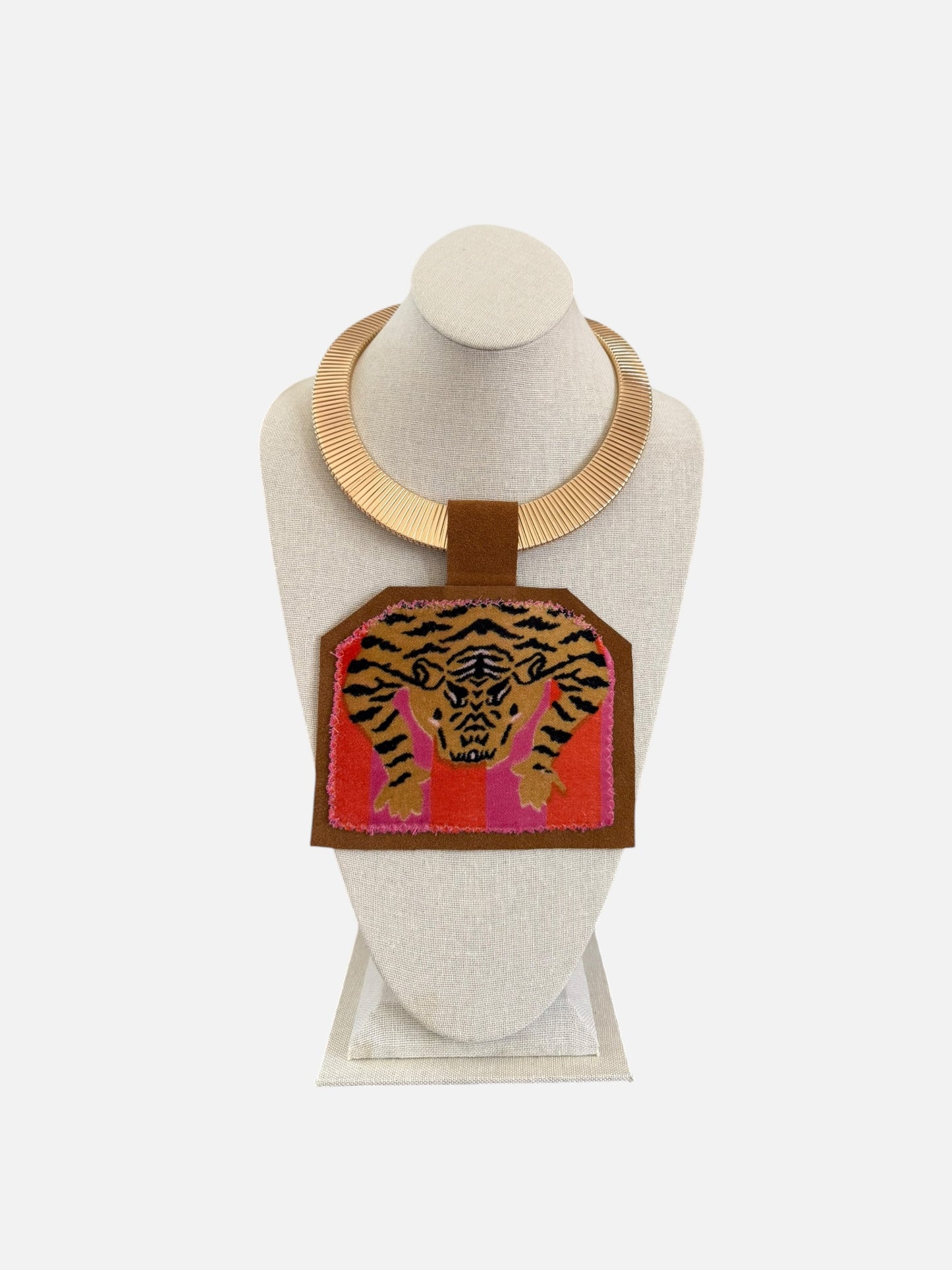 Tiger Pendant - Large Gold Snake Chain