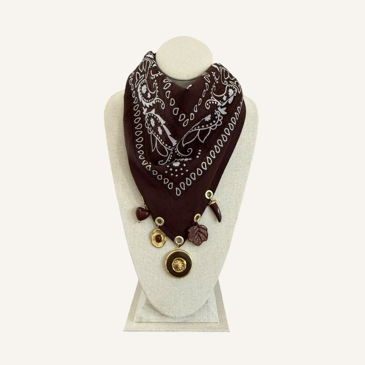 BANDANA NECKLACE- BROWN