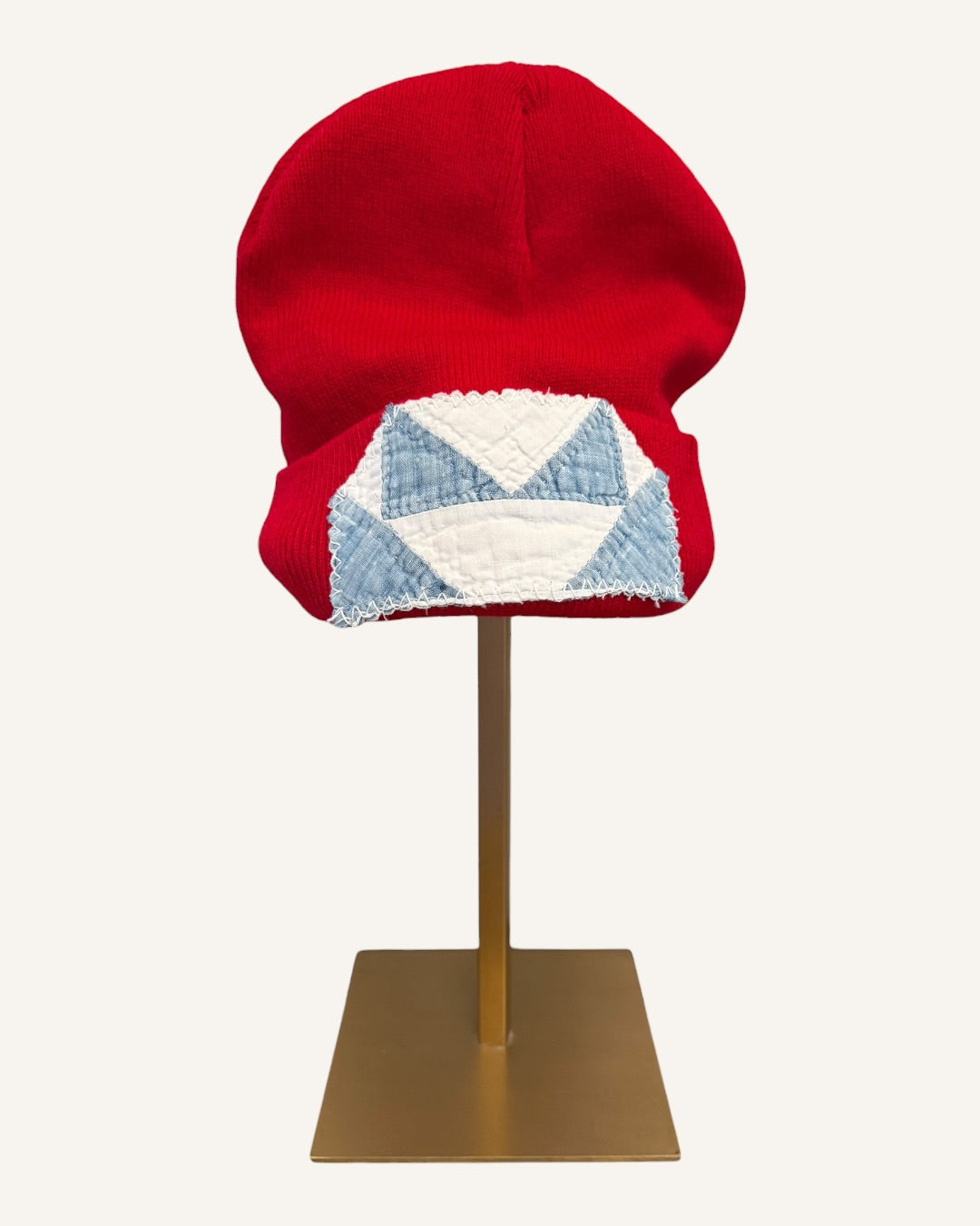 RED BEANIE