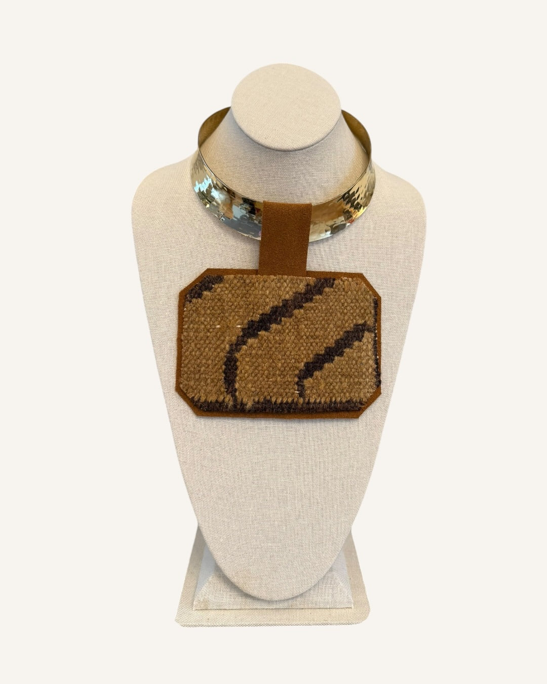 KILIM PATCH - CHUNCKY GOLD CHOKER