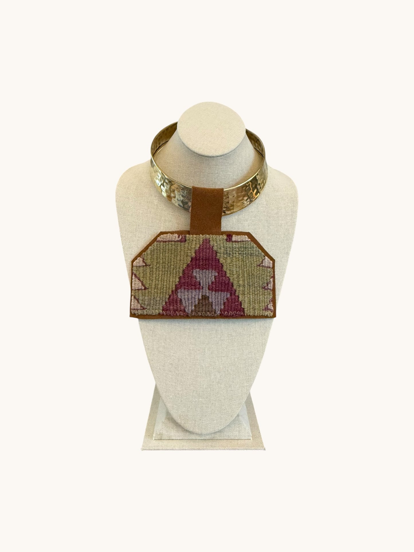KILIM PENDANT - CHUNKY GOLD CHOKER