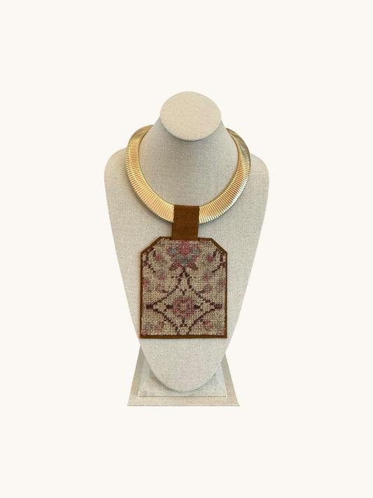 KILIM PENDANT - GOLD SNAKE CHAIN