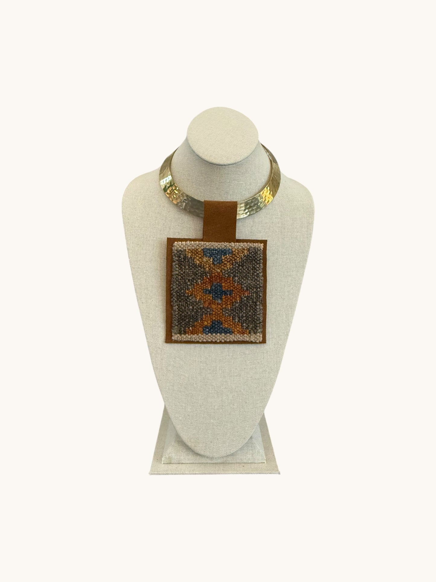 KILIM PENDANT - SKINNY GOLD CHOKER