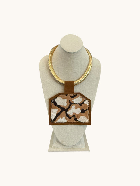 TEXTILE PENDANT - GOLD SNAKE CHAIN