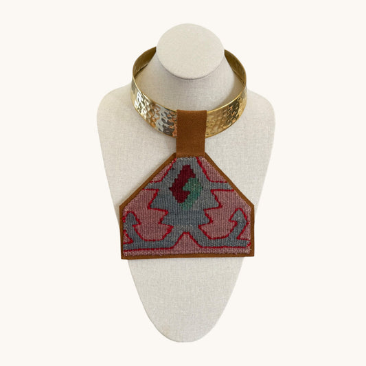 KILIM PENDANT- CHUNKY GOLD CHOKER