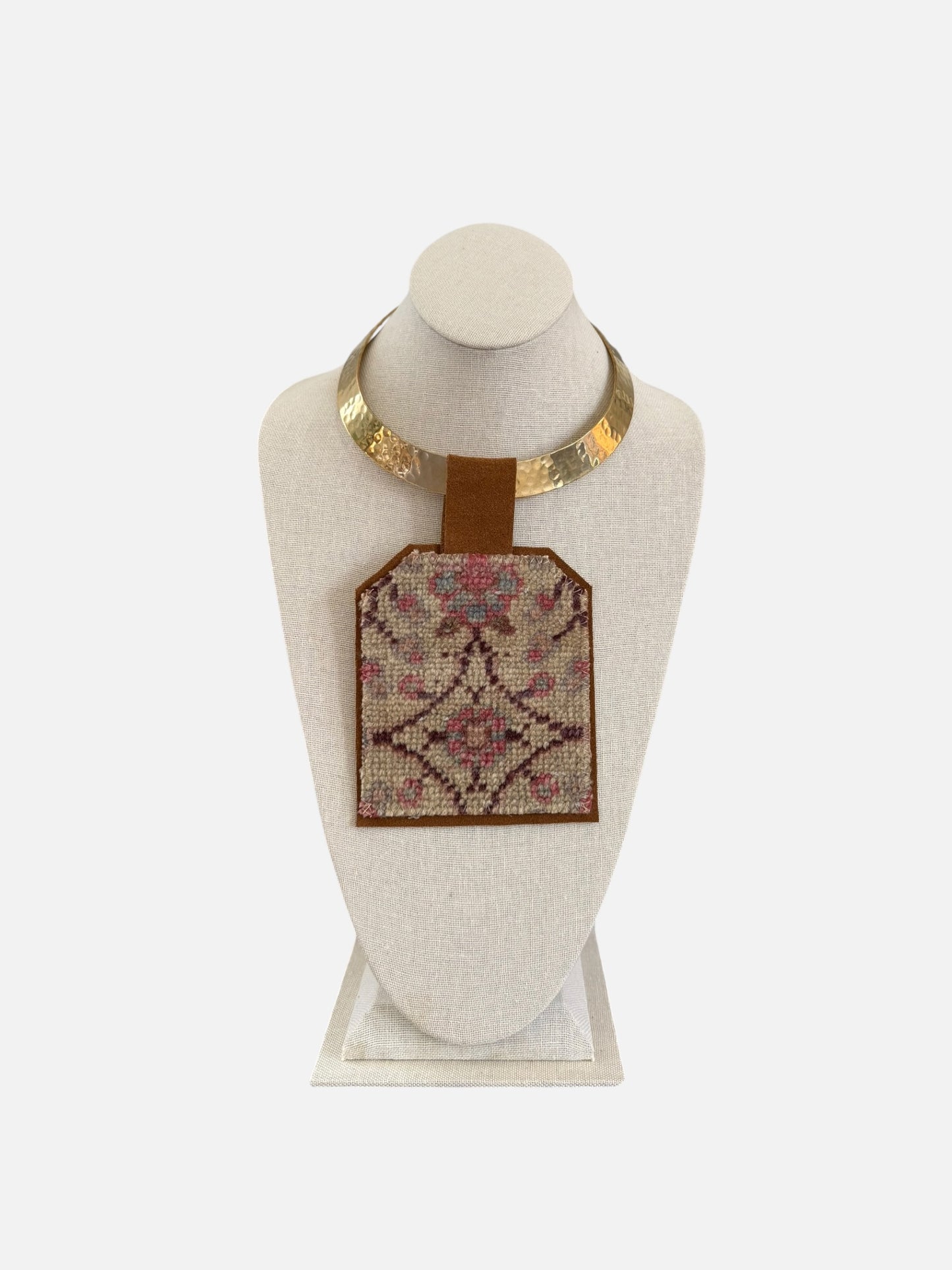 Kilim Pendant -Skinny Gold Choker