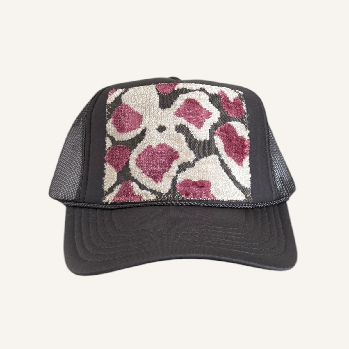 TEXTILE TRUCKER - GREY