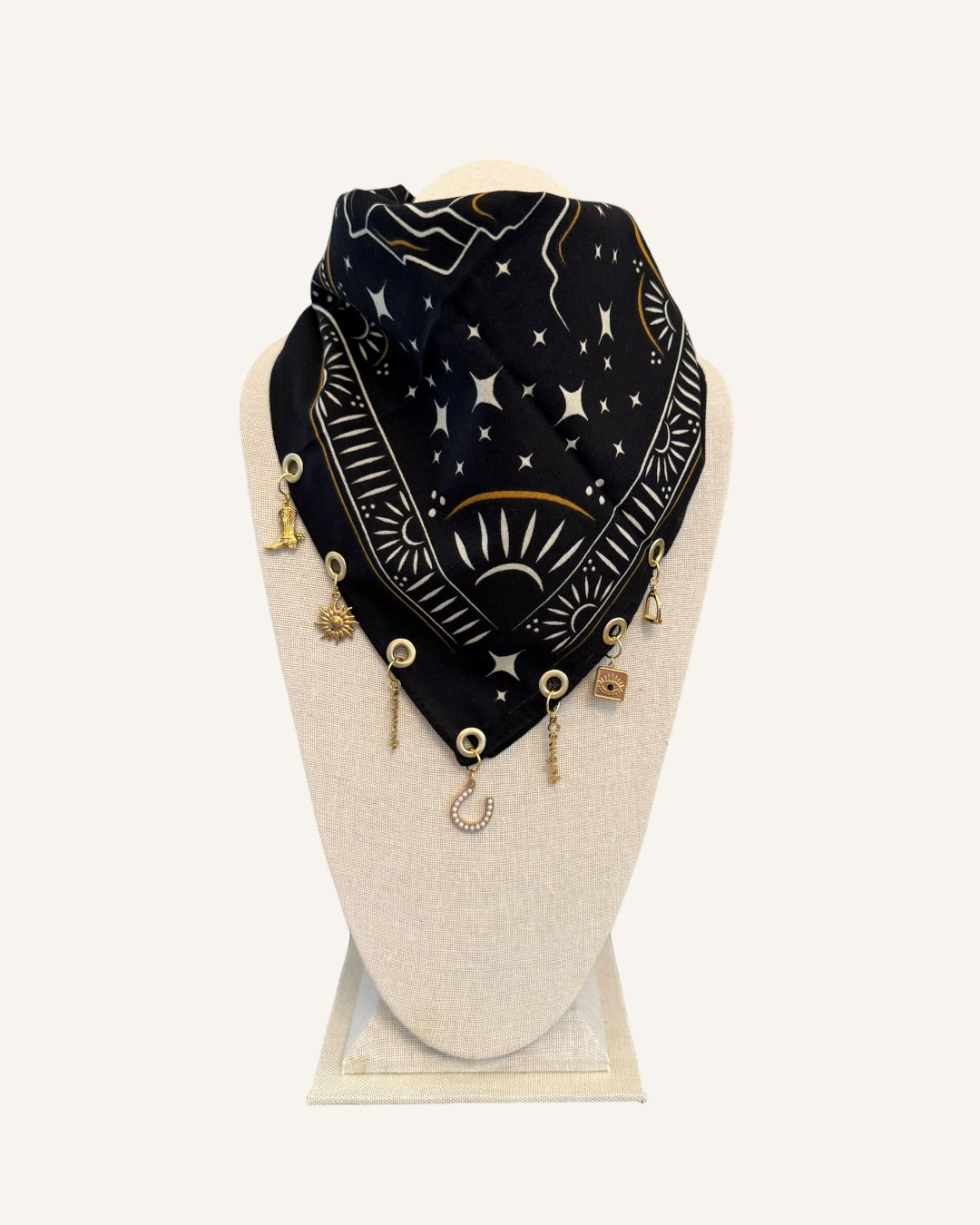 BLACK BANDANA