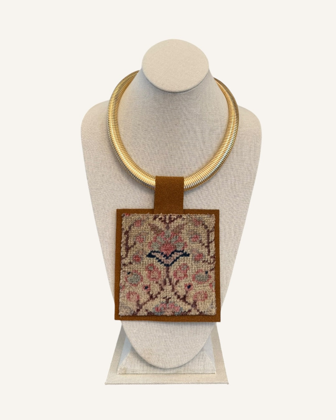 KILIM PATCH - GOLD SNAKE CHAIN